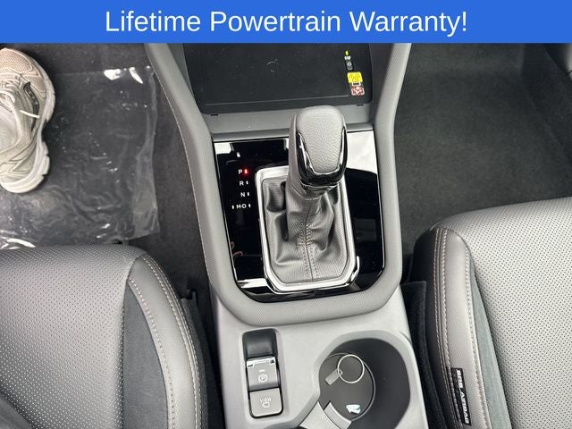 2025 Subaru FORESTER Touring Hybrid