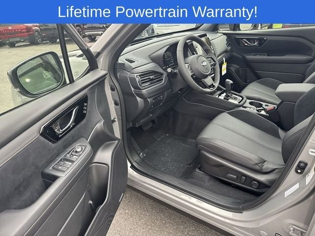 2025 Subaru FORESTER Touring Hybrid