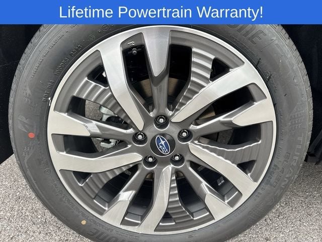 2025 Subaru FORESTER Touring Hybrid