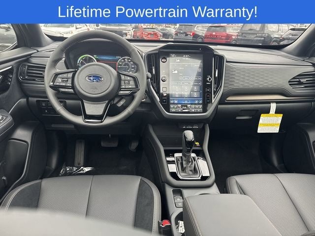 2025 Subaru FORESTER Touring Hybrid