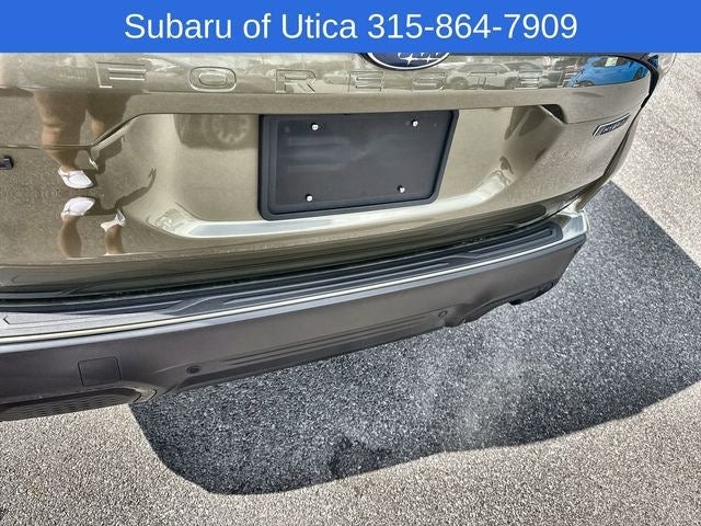 2025 Subaru FORESTER Touring Hybrid