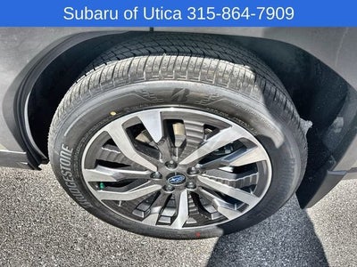 2025 Subaru FORESTER Touring Hybrid