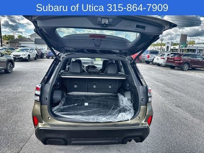 2025 Subaru FORESTER Touring Hybrid