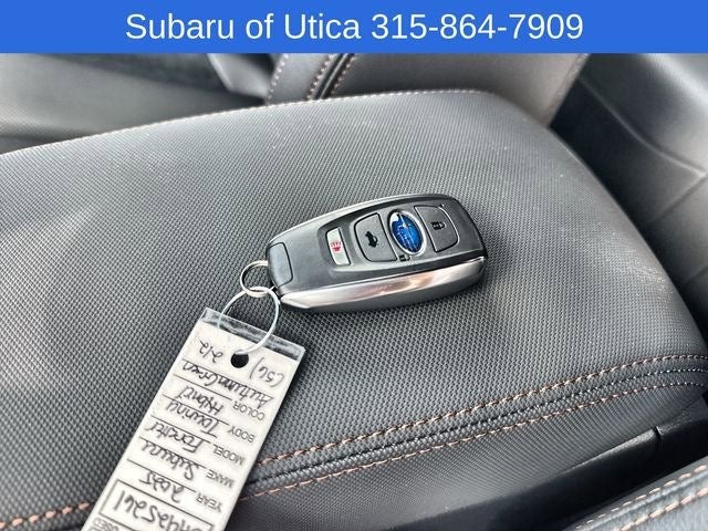 2025 Subaru FORESTER Touring Hybrid