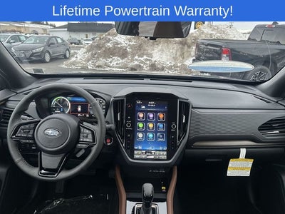 2025 Subaru FORESTER Touring Hybrid