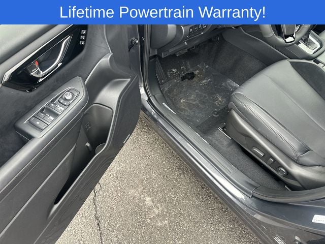 2025 Subaru FORESTER Touring Hybrid