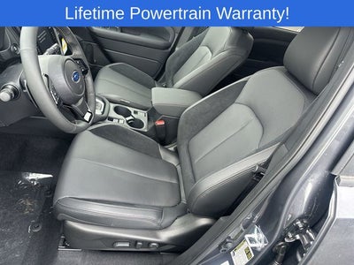 2025 Subaru FORESTER Touring Hybrid