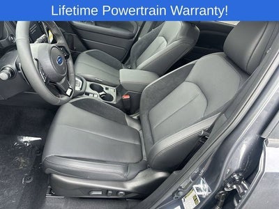 2025 Subaru FORESTER Touring Hybrid