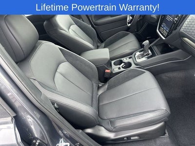 2025 Subaru FORESTER Touring Hybrid