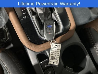 2025 Subaru FORESTER Touring Hybrid