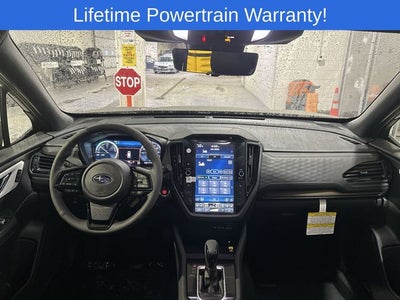 2025 Subaru FORESTER Touring Hybrid