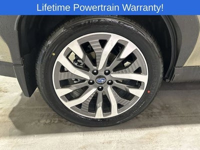 2025 Subaru FORESTER Touring Hybrid