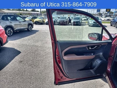 2025 Subaru FORESTER Touring Hybrid