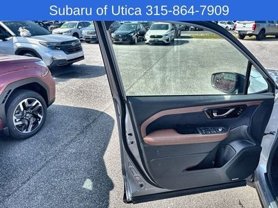 2025 Subaru FORESTER Touring Hybrid