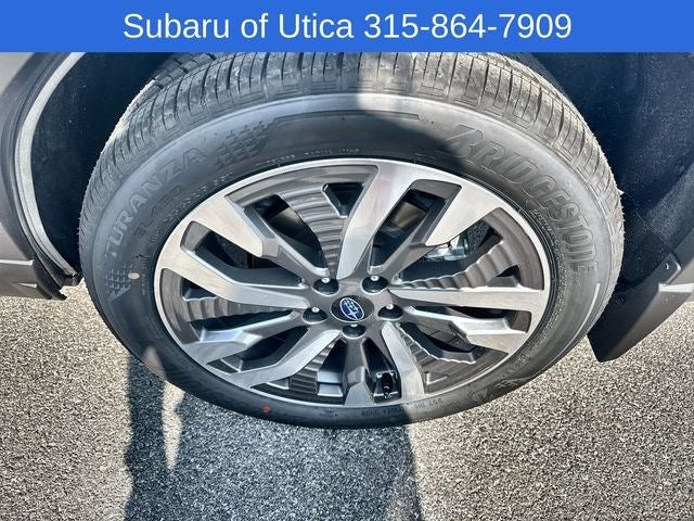 2025 Subaru FORESTER Touring Hybrid