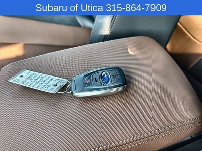 2025 Subaru FORESTER Touring Hybrid