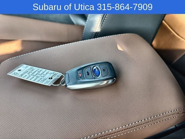 2025 Subaru FORESTER Touring Hybrid