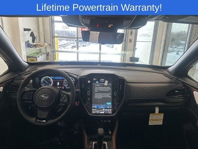 2025 Subaru FORESTER Touring Hybrid